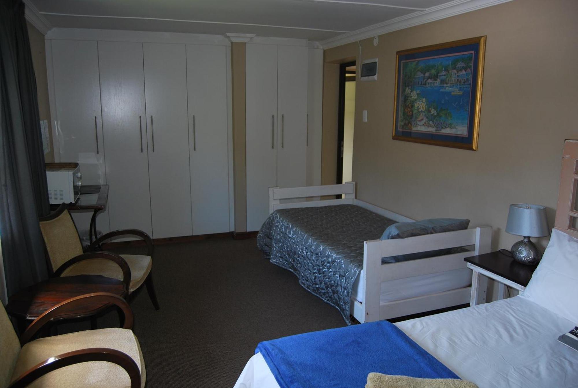 15 Witpeer Street Guesthouse 乔治 客房 照片