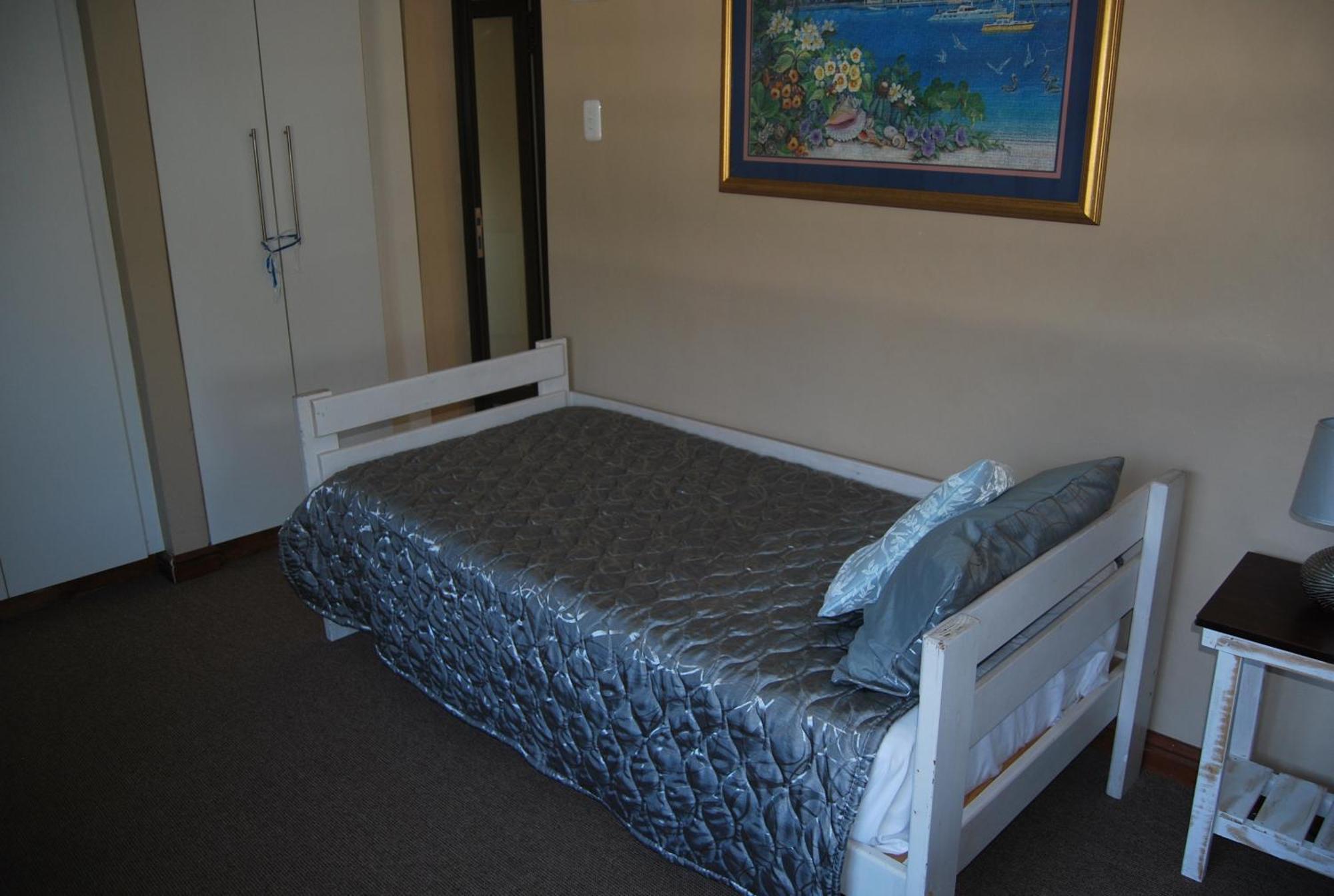 15 Witpeer Street Guesthouse 乔治 客房 照片