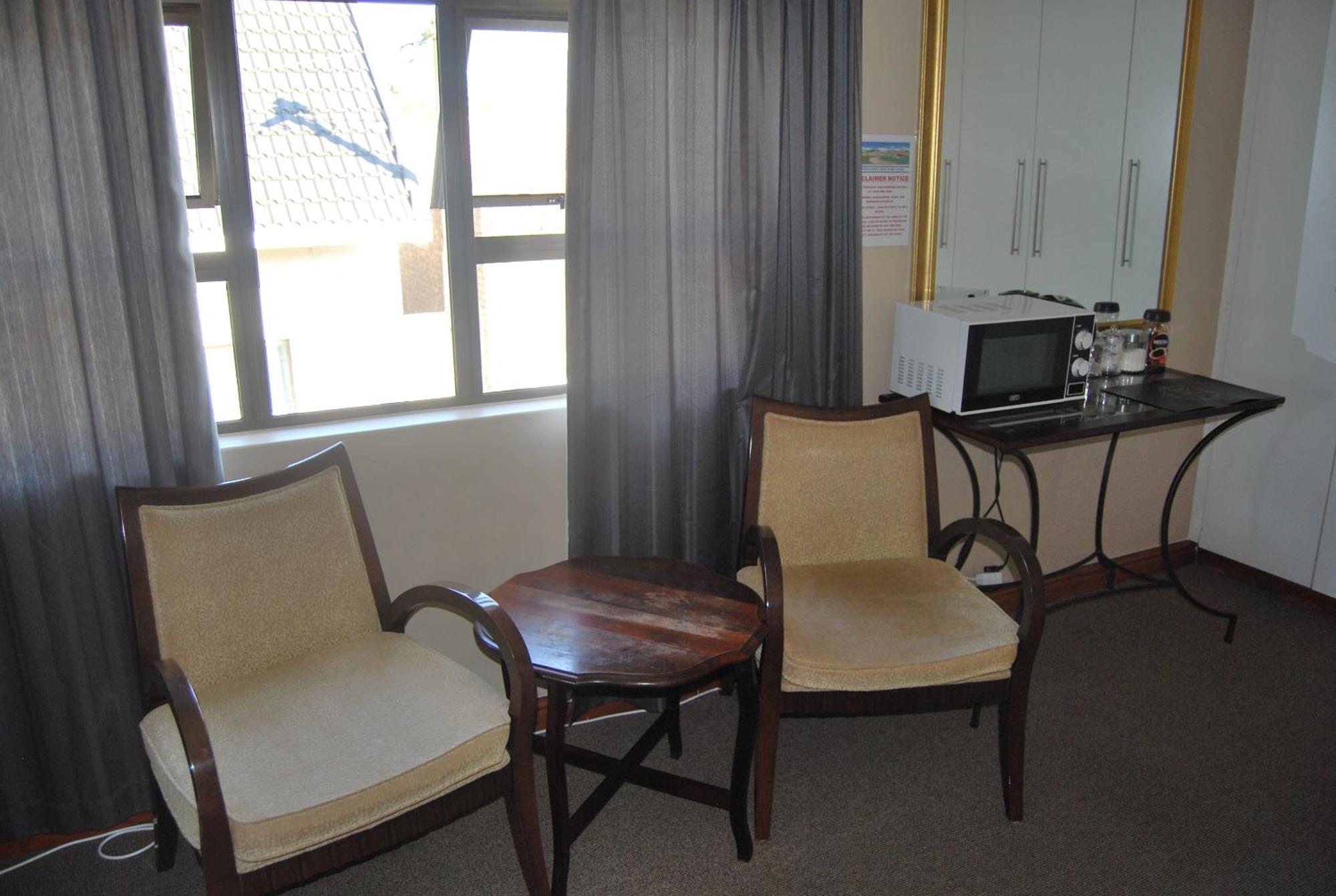 15 Witpeer Street Guesthouse 乔治 客房 照片